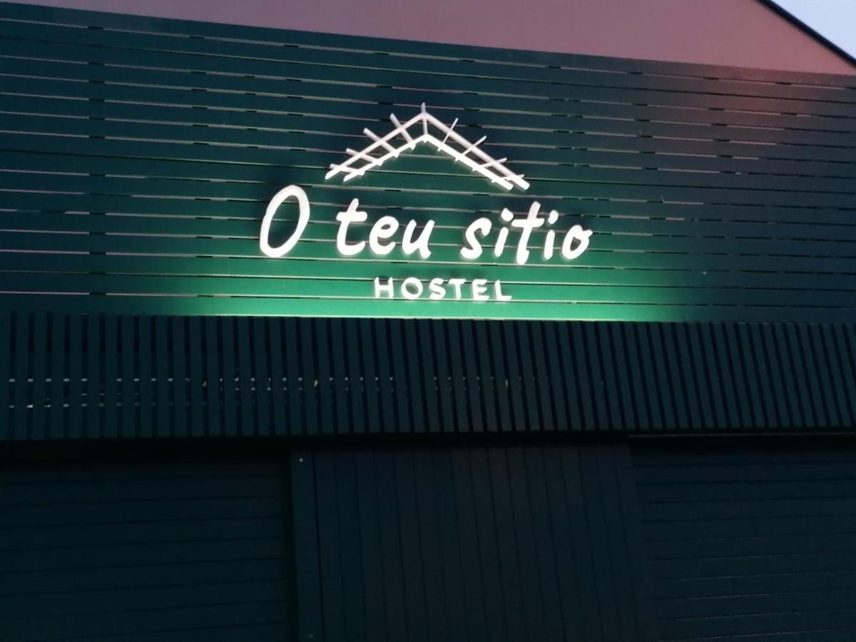 Хостел O Teu Sitio Рибадео Экстерьер фото